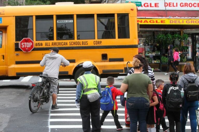 Demandan a NY para que ponga fin a la segregación escolar
