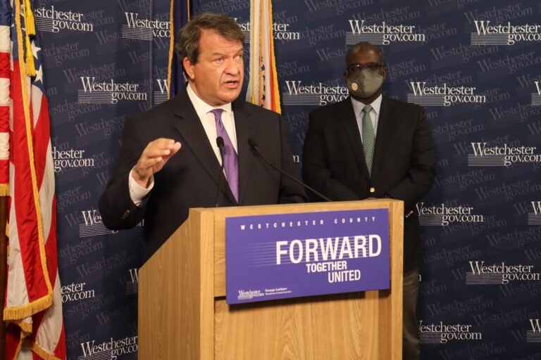 Más de 120 mil vacunas se han administrado en Westchester hasta la fecha