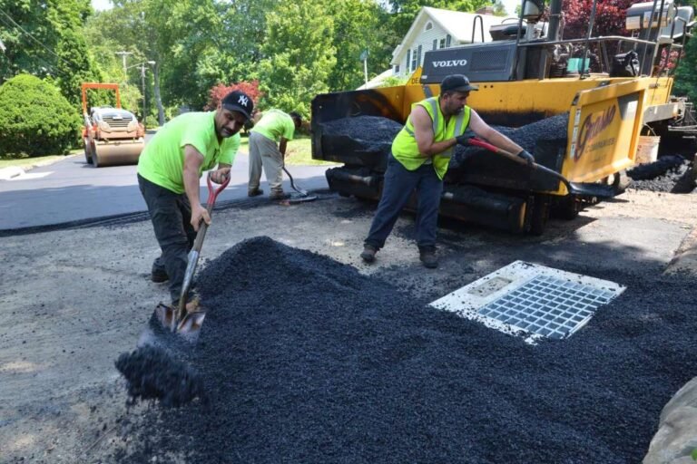 Anuncian proyectos de repavimentación y remodelación de 58 calles