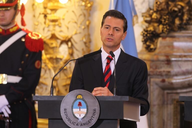 México publica la ley para la consulta popular del juicio a expresidentes