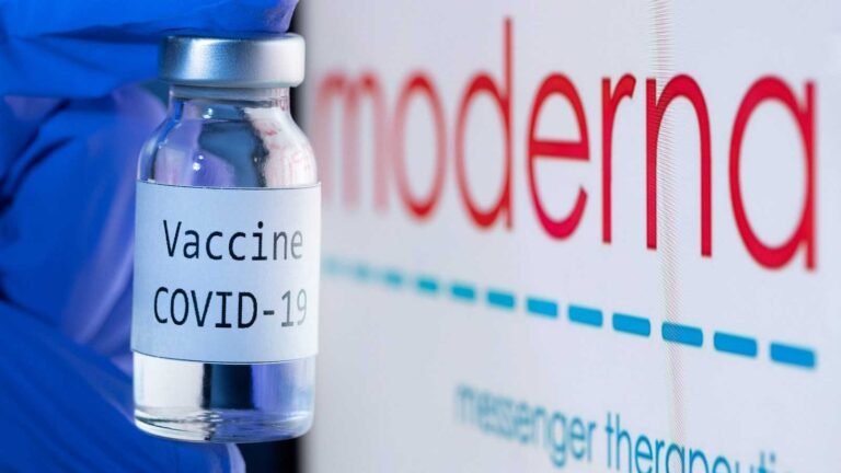 Moderna solicita aprobación plena de su vacuna en EEUU