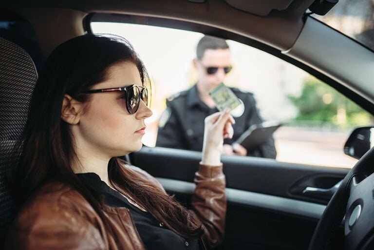 NY ya no suspenderá licencia para conducir a aquellos que no pueden pagar multas