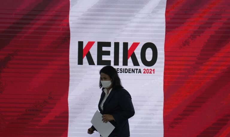 Fiscalía de Perú pide prisión para Keiko Fujimori por el ‘caso Odebrecht’ en plena pugna por las presidenciales