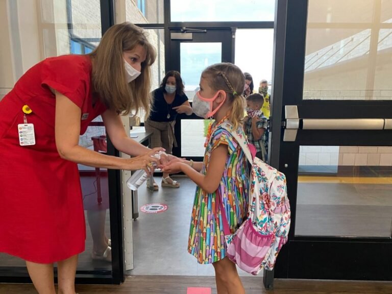 No habrá aprendizaje remoto: Escuelas de New Rochelle brindarán enseñanza en persona para todos