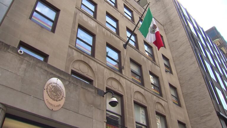 Consulado mexicano en NY atenderá sin citas los viernes de septiembre