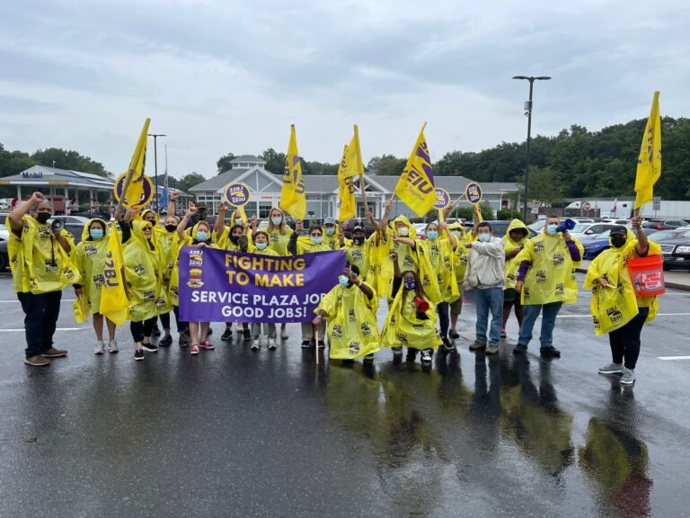 Defensores piden proteger salud de trabajadores contra variante Delta