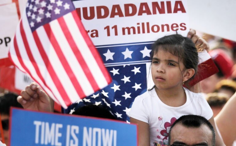 Propuesta migratoria demócrata sufre nuevo revés