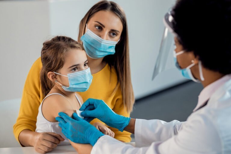 Revelan cuando comenzará lanzamiento de la vacuna para niños de 5 a 11 años
