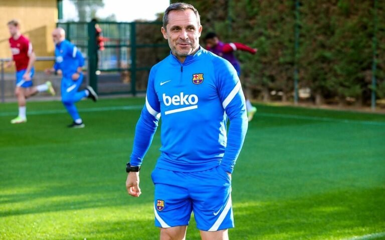Sergi Barjuan, ante un examen a corto plazo en un Barcelona hundido