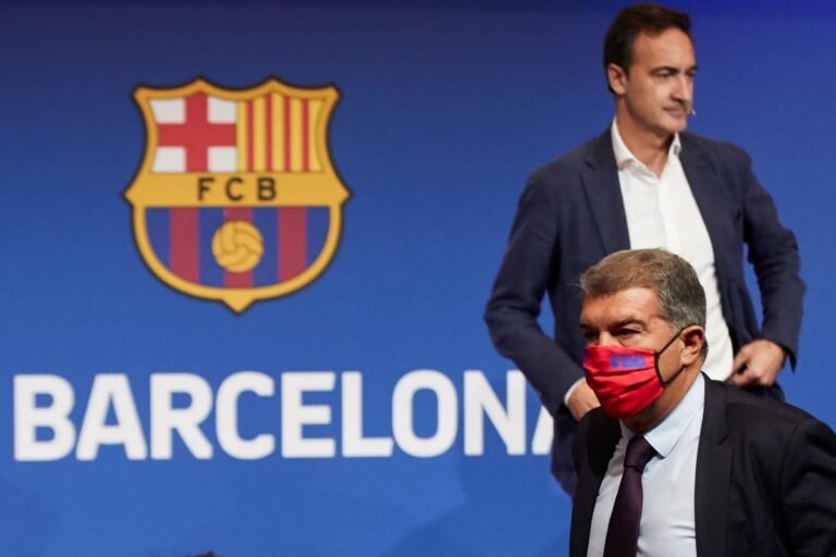 Laporta: “Iremos a jugar un año en el Johan Cruyff, con 50 mil espectadores”