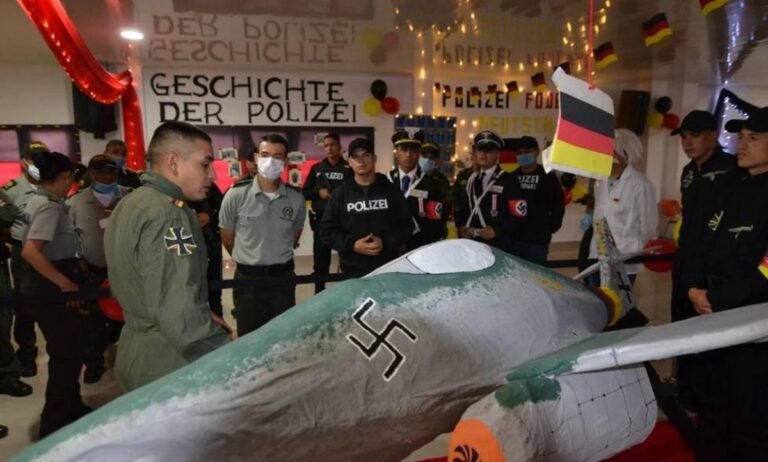 El presidente Duque rechaza uso de símbolos alusivos al Holocausto