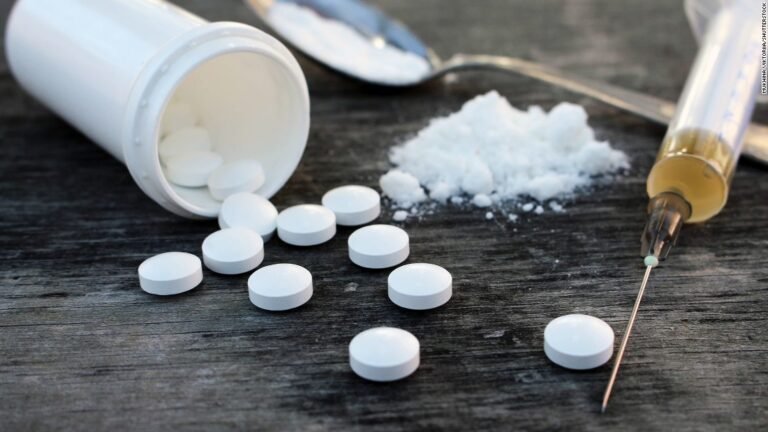 CT insta a otros estados a adaptar la vigilancia rápida de sobredosis de opioides