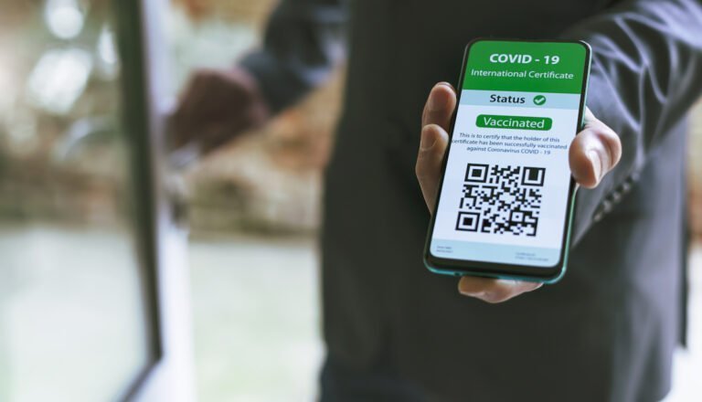 Cómo obtener la tarjeta de salud SMART de prueba de vacunación en su teléfono