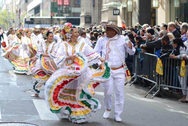 Hispanos equivalen a dos tercios de la población del estado de NY