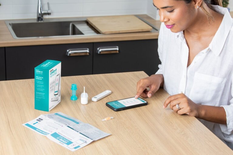 Cómo evitar estafas a la hora de comprar kits de prueba de COVID-19 para el hogar