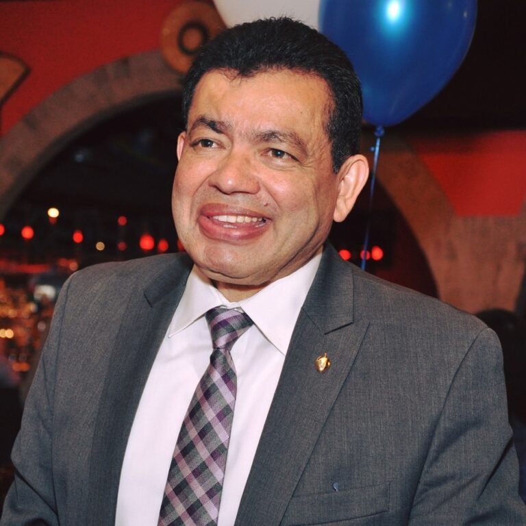 Hispano toma juramento para Junta de Legisladores de Westchester