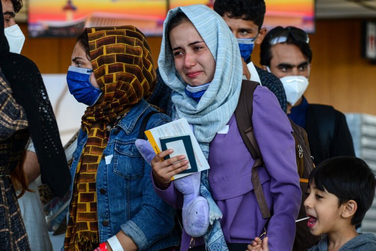 CT ha dado la bienvenida a 700 evacuados afganos