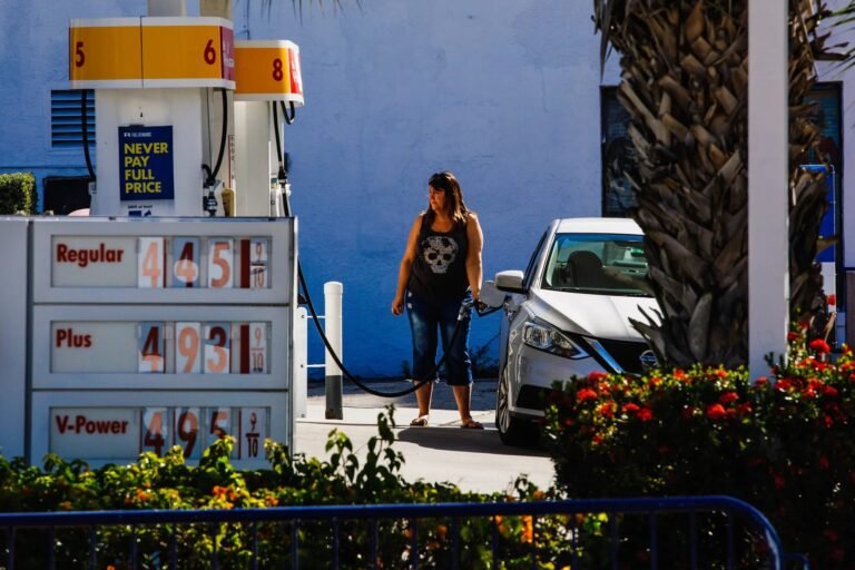 Precios de la gasolina rompen récord en CT
