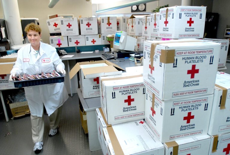 Cruz Roja anuncia emergencia de escasez de sangre