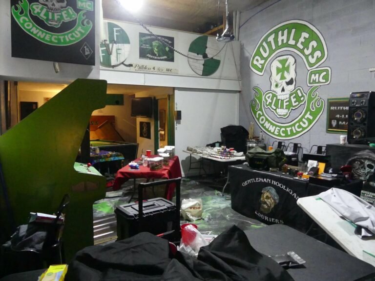 Veinticinco arrestados por cargos de drogas