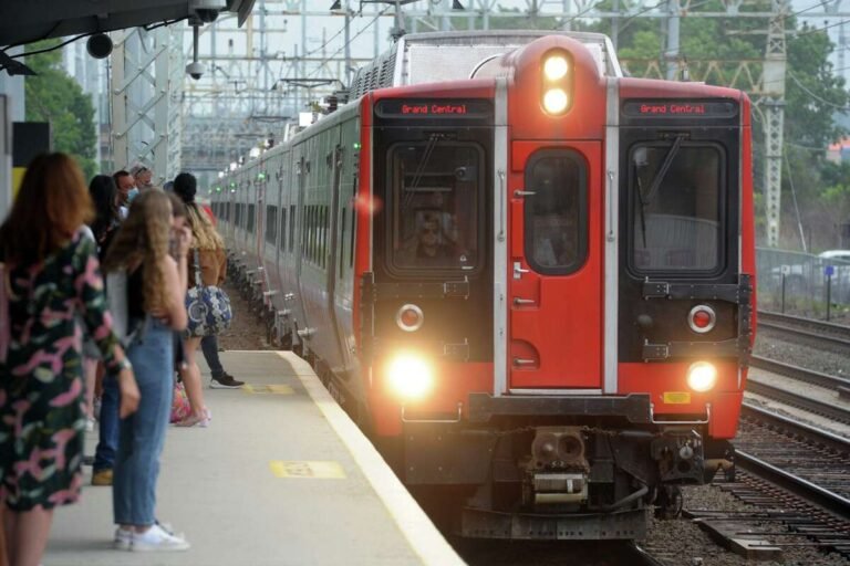 Agregan trenes expresos para dar servicio a New Haven y Waterbury