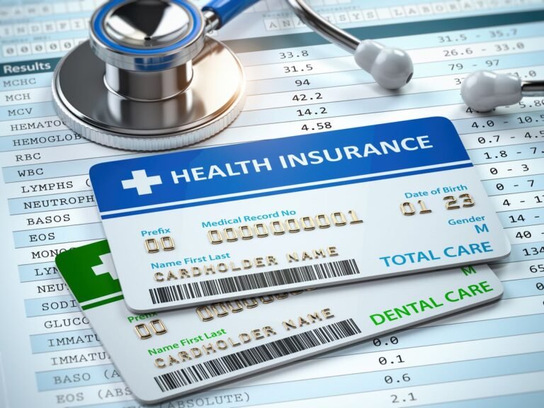CT revisará propuestas de aumento de tarifas de seguro médico