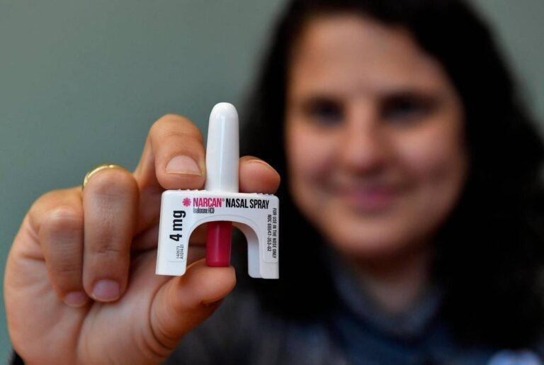 Comunidad debe recibir capacitación sobre cómo administrar Narcan, aseguran defensores