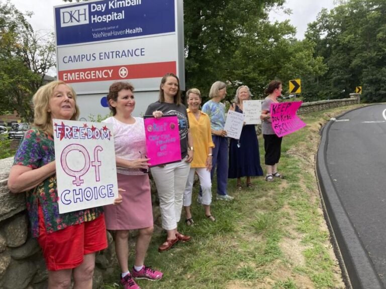 Crecimiento de hospitales católicos afecta la atención de la salud reproductiva, aseguran defensores