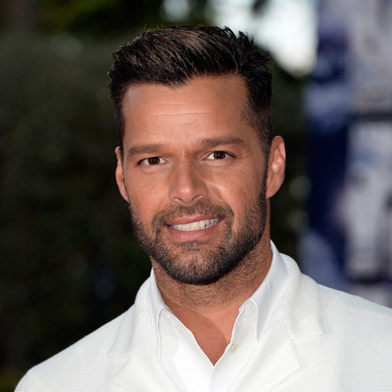 Hermana de Ricky Martin rompe el silencio acerca de acusaciones