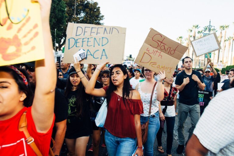 El costo de asistir a la universidad como estudiante de DACA