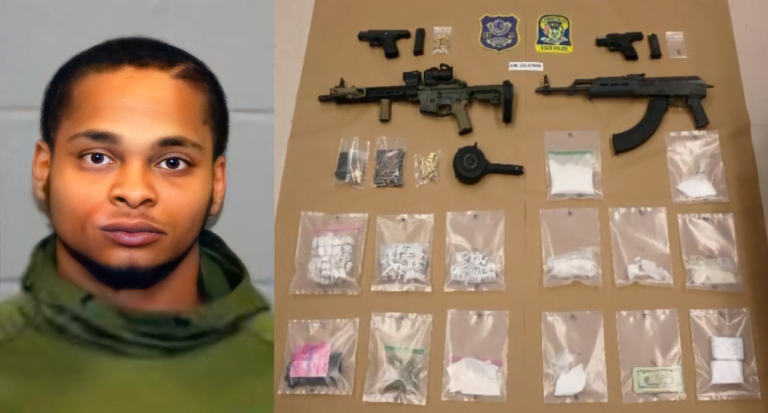 Incautan múltiples rifles y narcóticos