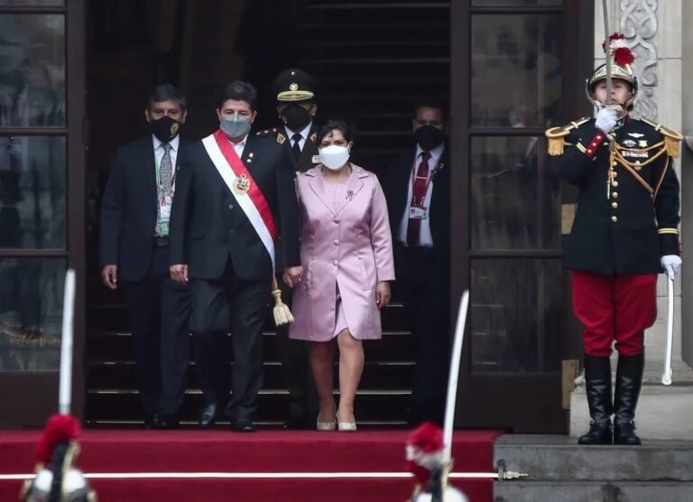 La Justicia decidirá en septiembre si impide salir de Perú a la esposa de Castillo