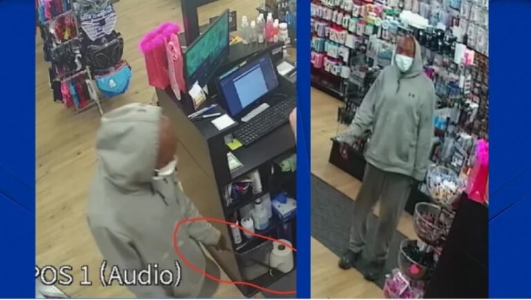 Buscan hombre que usó machete para asaltar tienda para adultos
