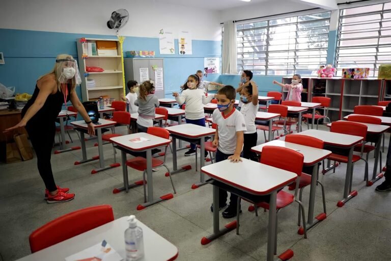 Fondos para mejoras adicionales en sistema de filtración de aire en escuelas