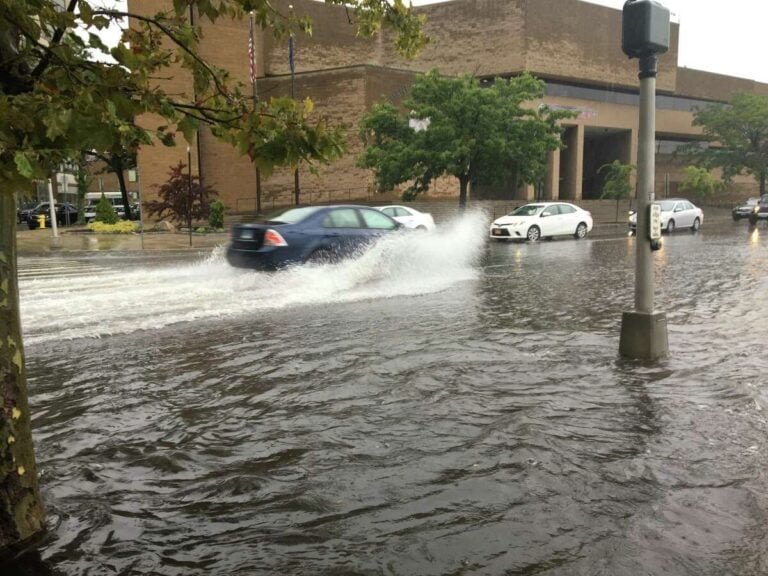 Lluvia constante ayuda a combatir la sequía, pero no es suficiente, de acuerdo con expertos