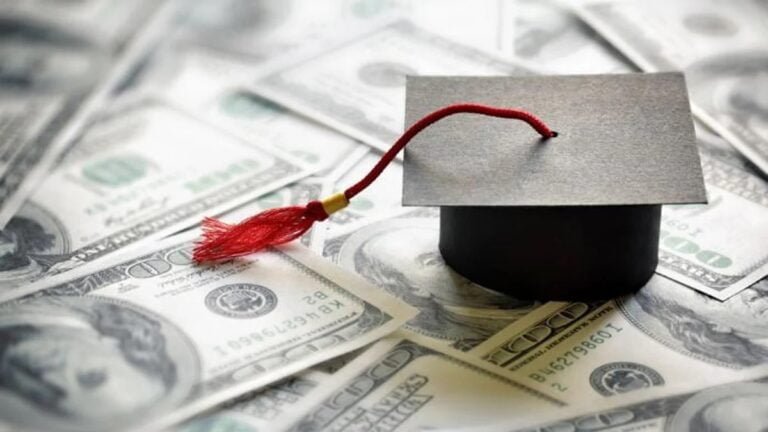 NY advierte sobre estafas relacionadas al alivio de la deuda estudiantil