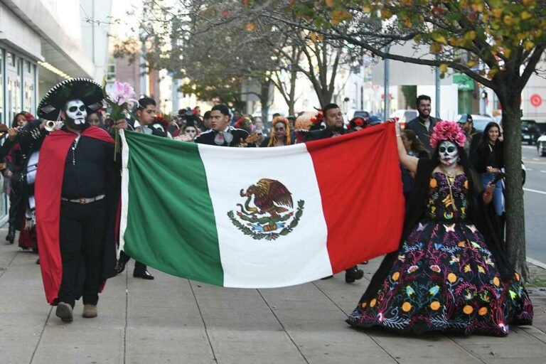 Celebran Día de los Muertos por primera vez en Stamford