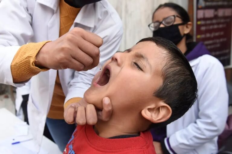 NY extiende emergencia de polio ante alarmantes nuevos datos