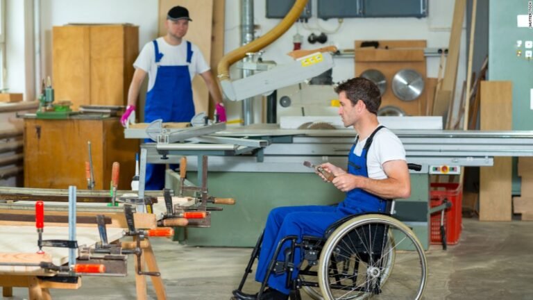 Fondos para aumentar empleo competitivo para personas con discapacidades