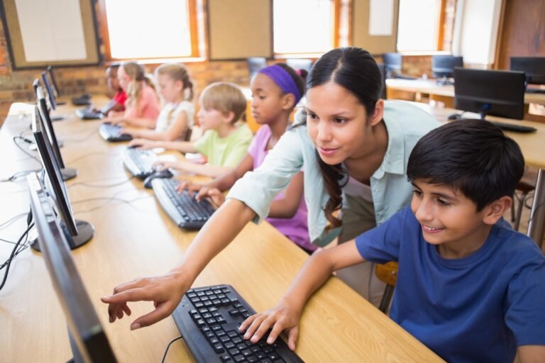 Otra ronda de financiación impulsa equidad educativa en el condado de Fairfield