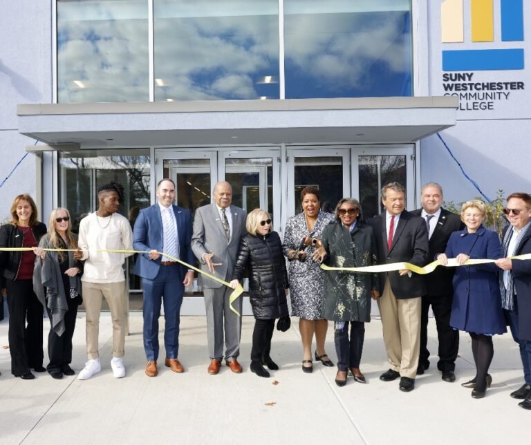 Universidad se expande en Yonkers