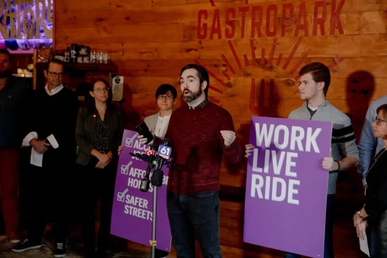 Propuesta fomentaría densidad de viviendas cerca de estaciones de transporte público