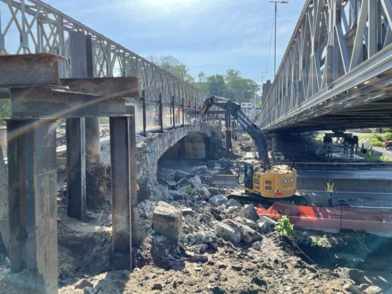 Terminan reemplazo dos puentes en autopista Saw Mill River Parkway