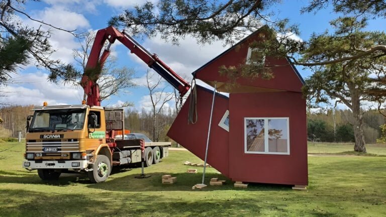 Una casa plegable que se puede mover e instalar en solo 3 horas