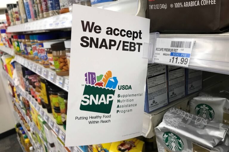 Beneficio extra de cupones de alimentos pronto terminará en estados como NY