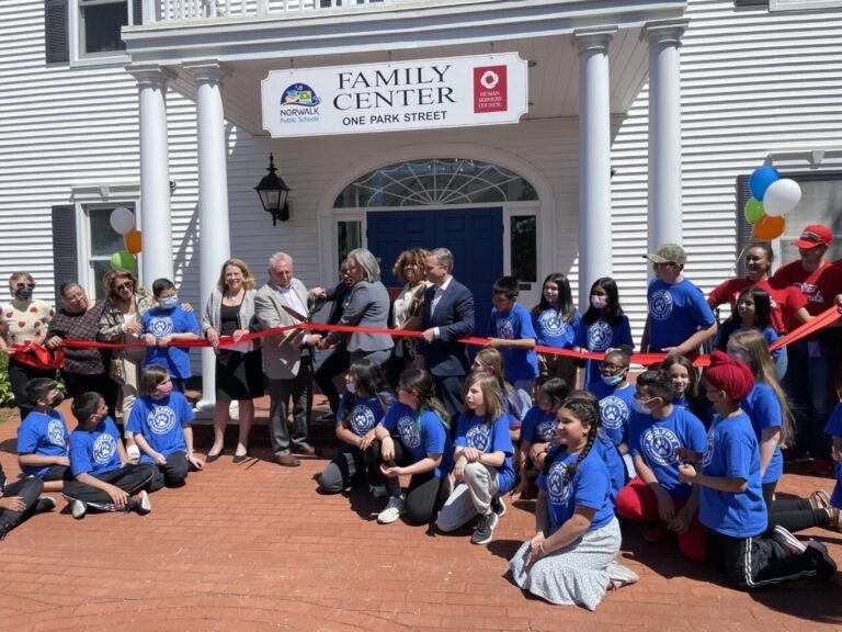 Nuevo Family Center, un centro de recursos que busca que todos estudiantes estén incluidos