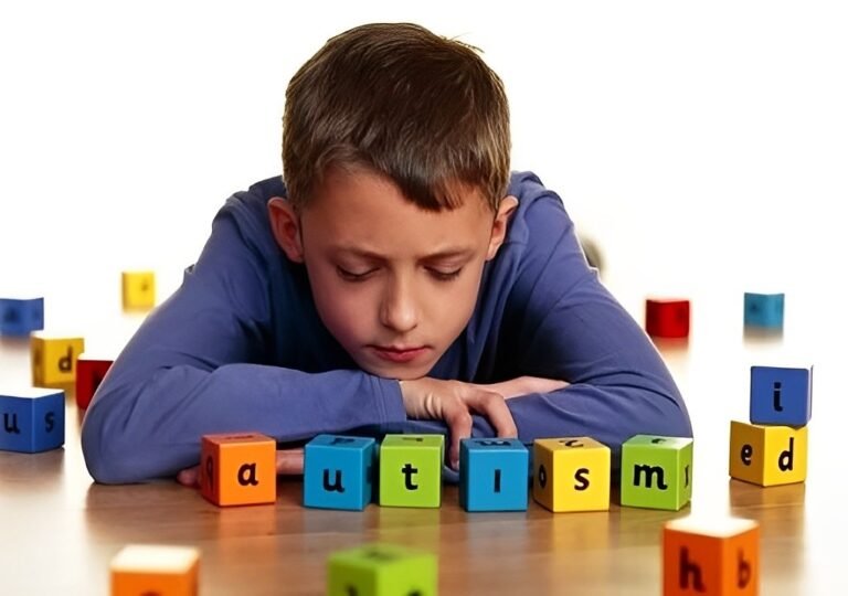 Según defensores, las tasas de Medicaid dejan a niños de CT sin servicios de autismo