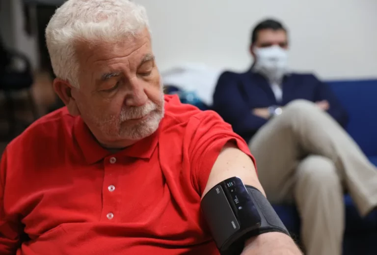 Factores de peligro de enfermedades cardiovasculares son altos en los latinos