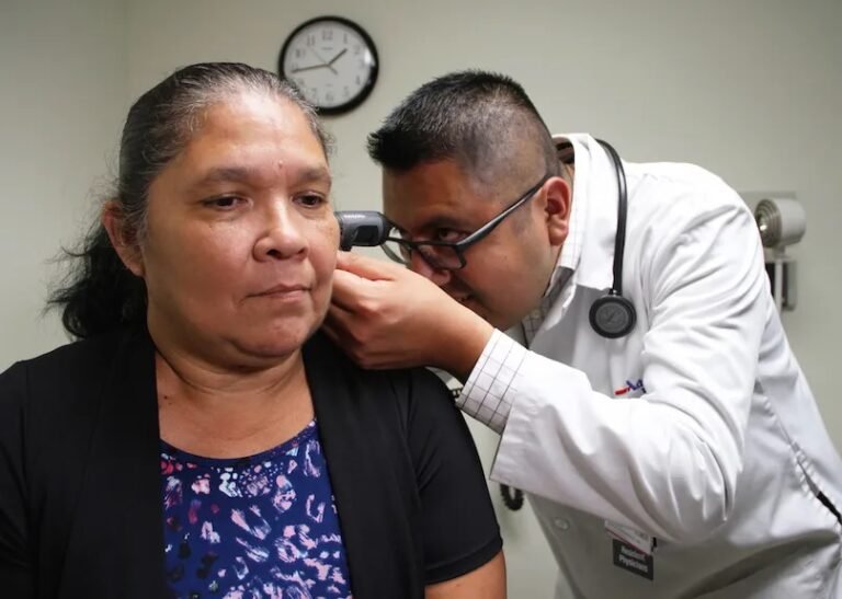 Departamento de Servicios Sociales y Access Health CT anuncian plan para accesibilidad de Medicaid