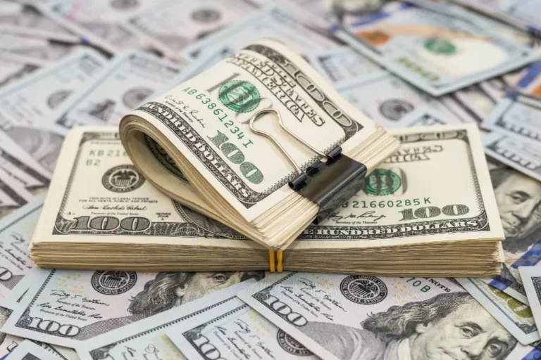 Según encuesta, 7 de cada 10 estadounidenses no tienen dinero suficiente para jubilarse